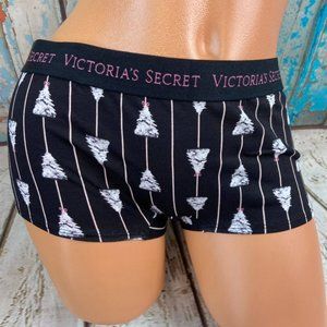 🍑5/$40 Victoria's Secret Christmas Shortie Panty XL
